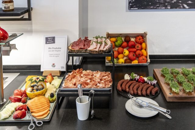 Buffet Mit Bioprodukten Ebners Waldhof